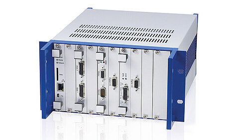 PI C-885 with cover plates PI Products – Physik Instrumente (PI) C-885 with cover plates