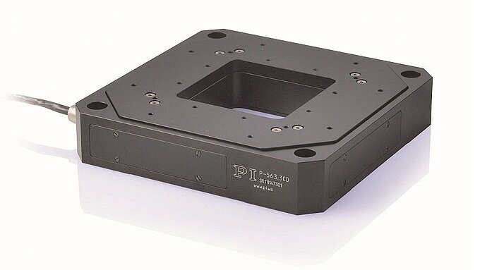 XYZピエゾフレクシャスキャナー